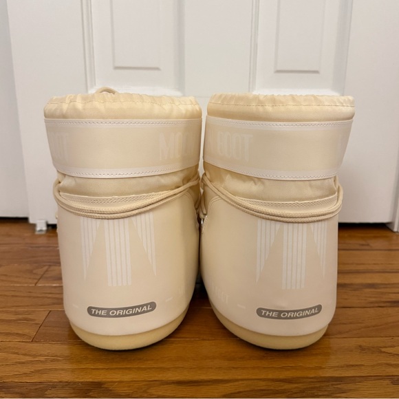 Moon Boot - Icon Low - NWT - Picture 3 of 8